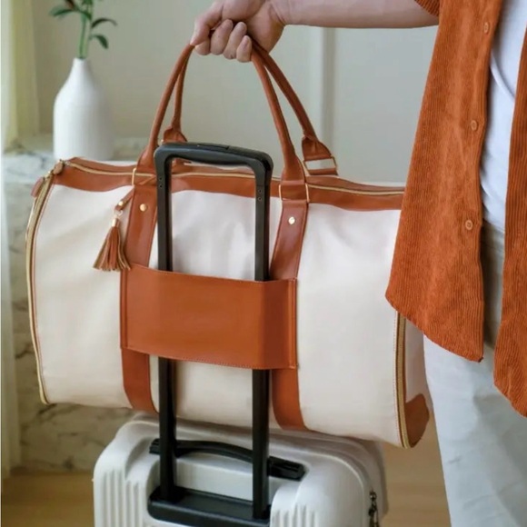 JenniBag - “Jenni” Travel Luggage - Picture 2 of 6
